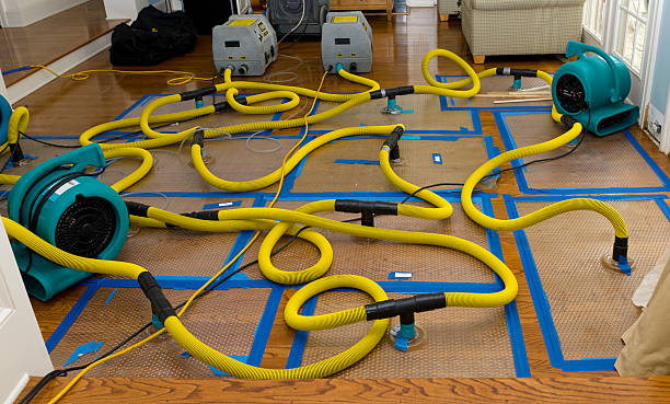 Professional Water Extraction technician working in Lisbon Falls, ME